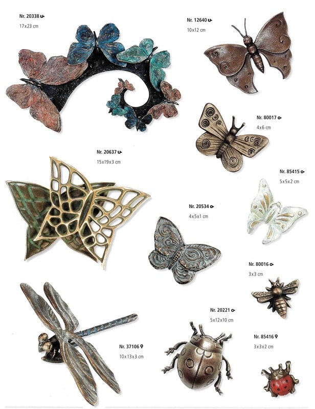 Bronsfigurer i olika insektsmotiv